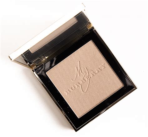 burberry gold glow luminizing powder review|Burberry BURBERRY Gold Glow Fragranced Luminising Powder.